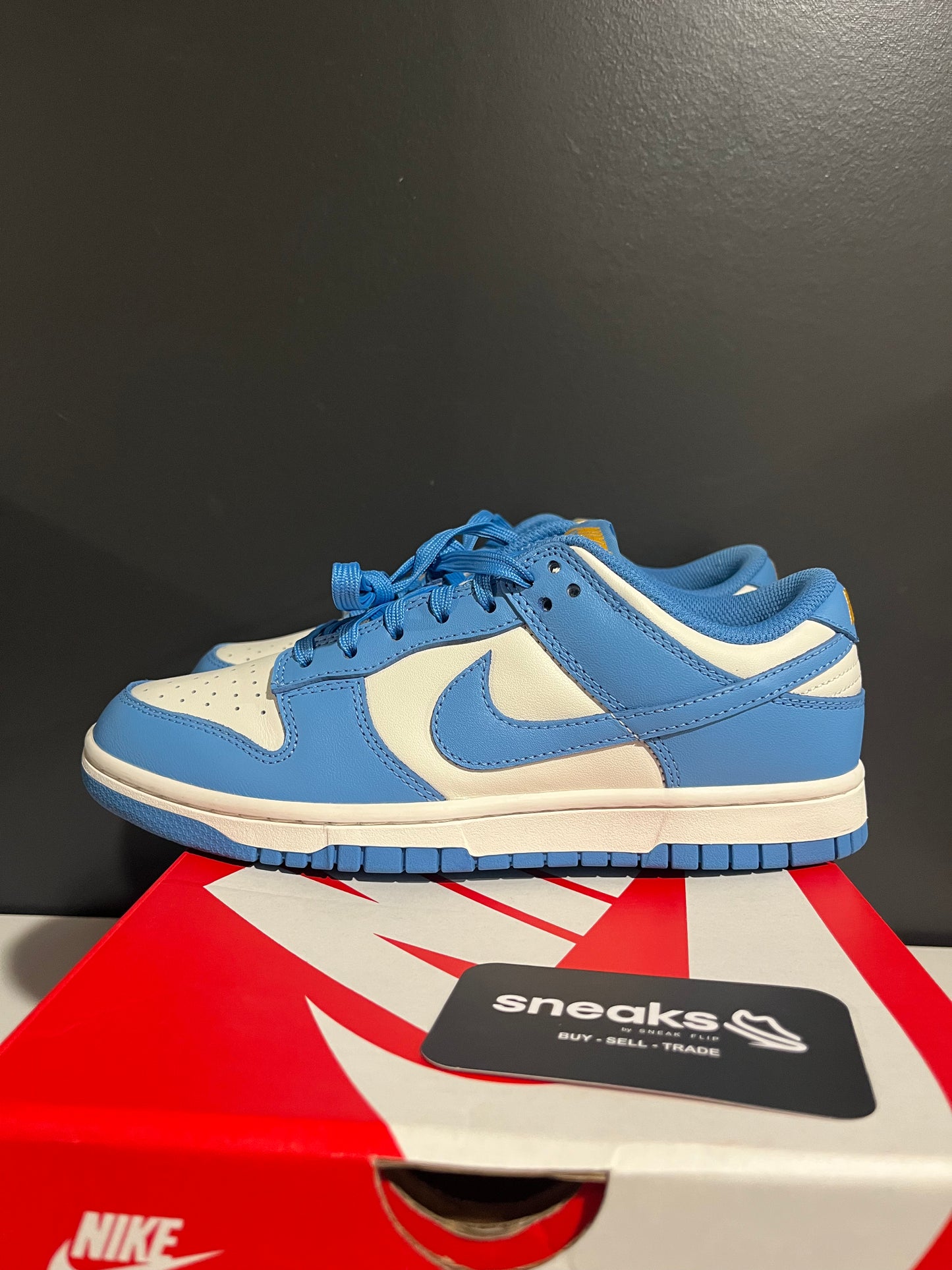 USED Wmns Dunk Low Coast DD1503-100 SIZE 7M OG ALL