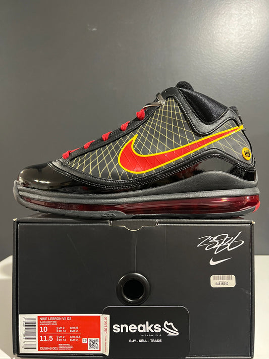 Jordan Max Aura 7 Black Anthracite (GS) - Used