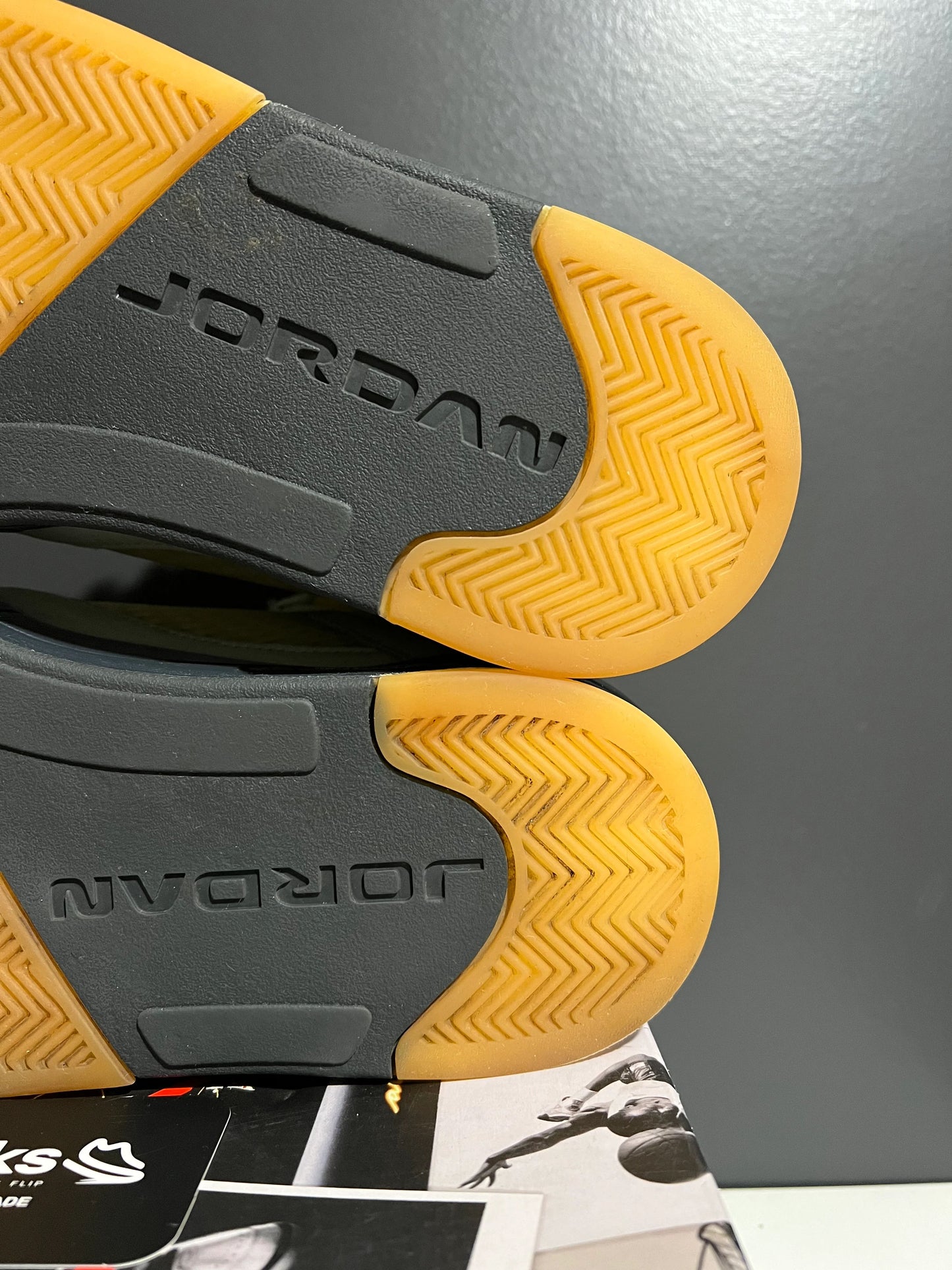 Jordan 5 Retro Jade Horizon - Used