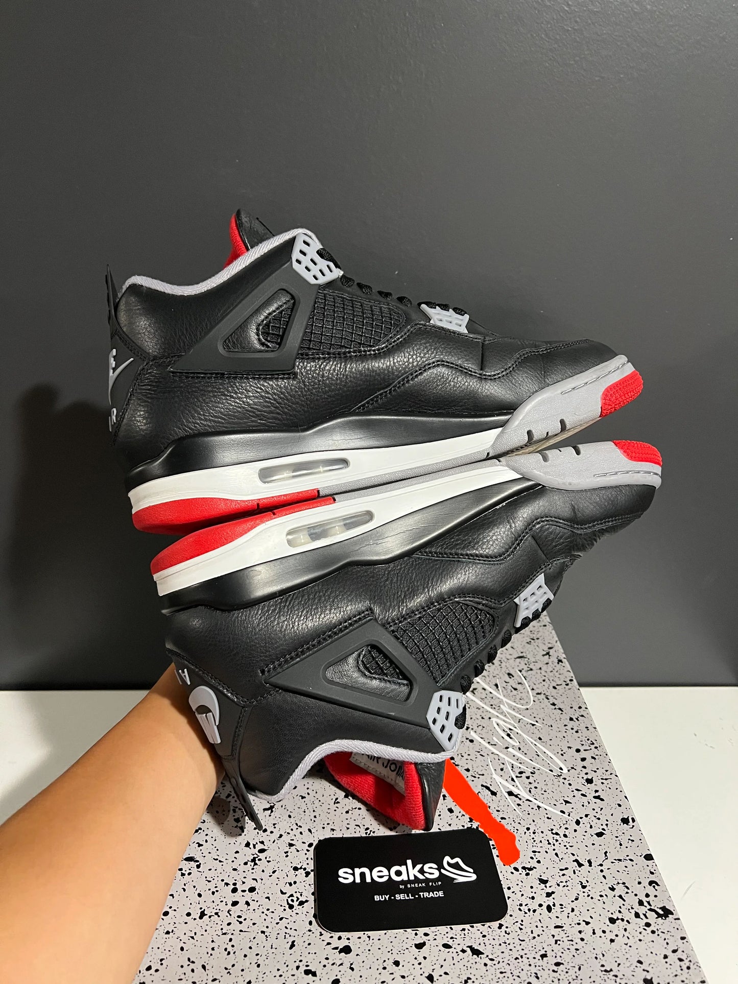 Jordan 4 Retro Bred Reimagined - Used