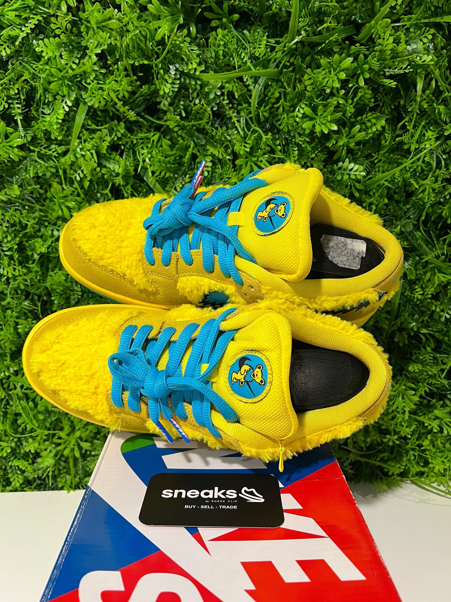 Nike SB Dunk Low Grateful Dead Bears Opti Yellow - Used