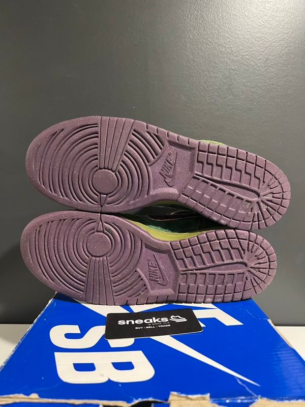 USED SIZE 8.5M Nike SB Dunk High Skunk 420 - Used