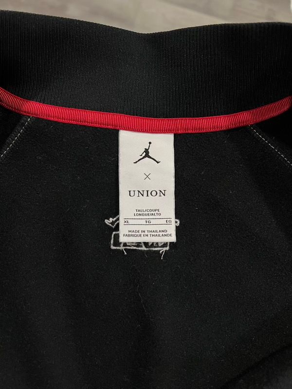 SIZE XL-TALL Jordan x Union LA Track Jacket Black/Red IB5118-010 - Used
