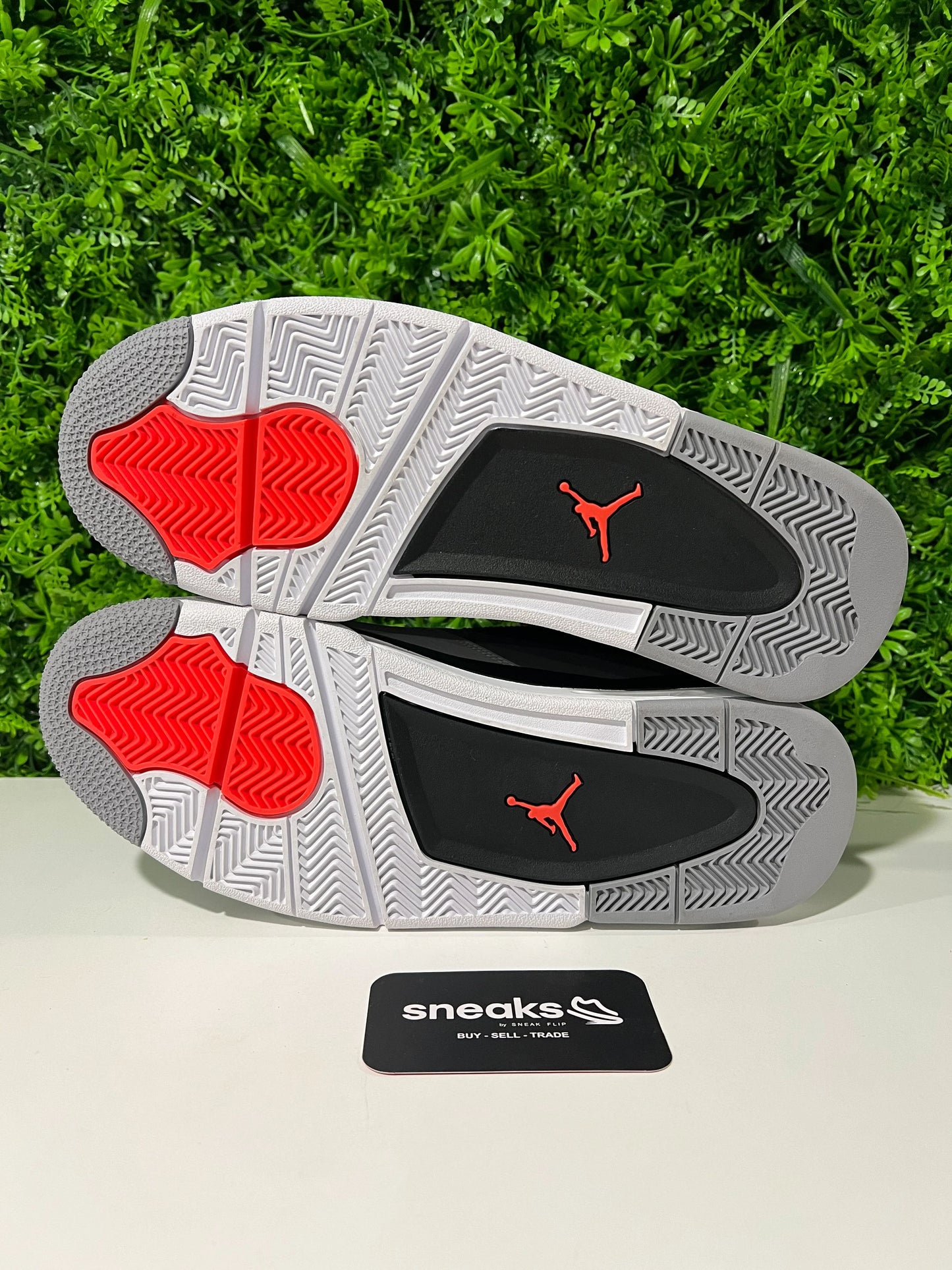 Jordan 4 Retro Infrared - Used