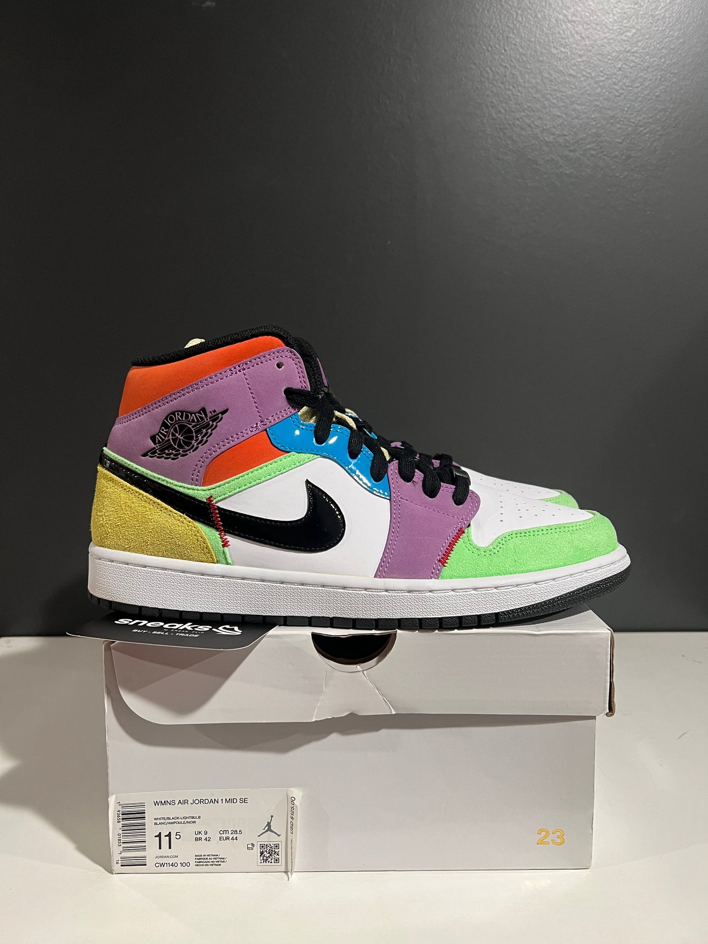 Jordan 1 Mid SE Multi-Color (Women's) - Used