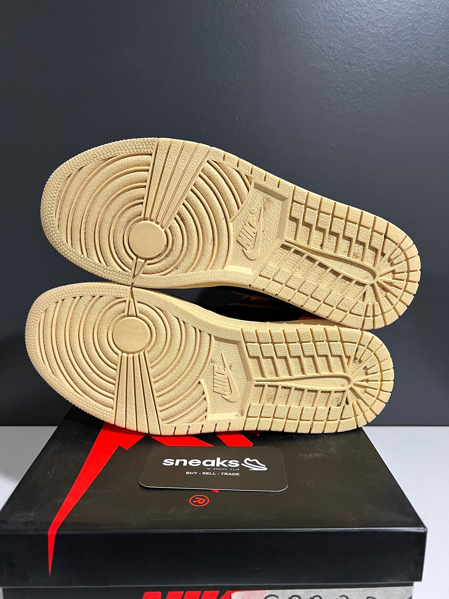 Jordan 1 Retro High Shattered Backboard 3.0 - Used