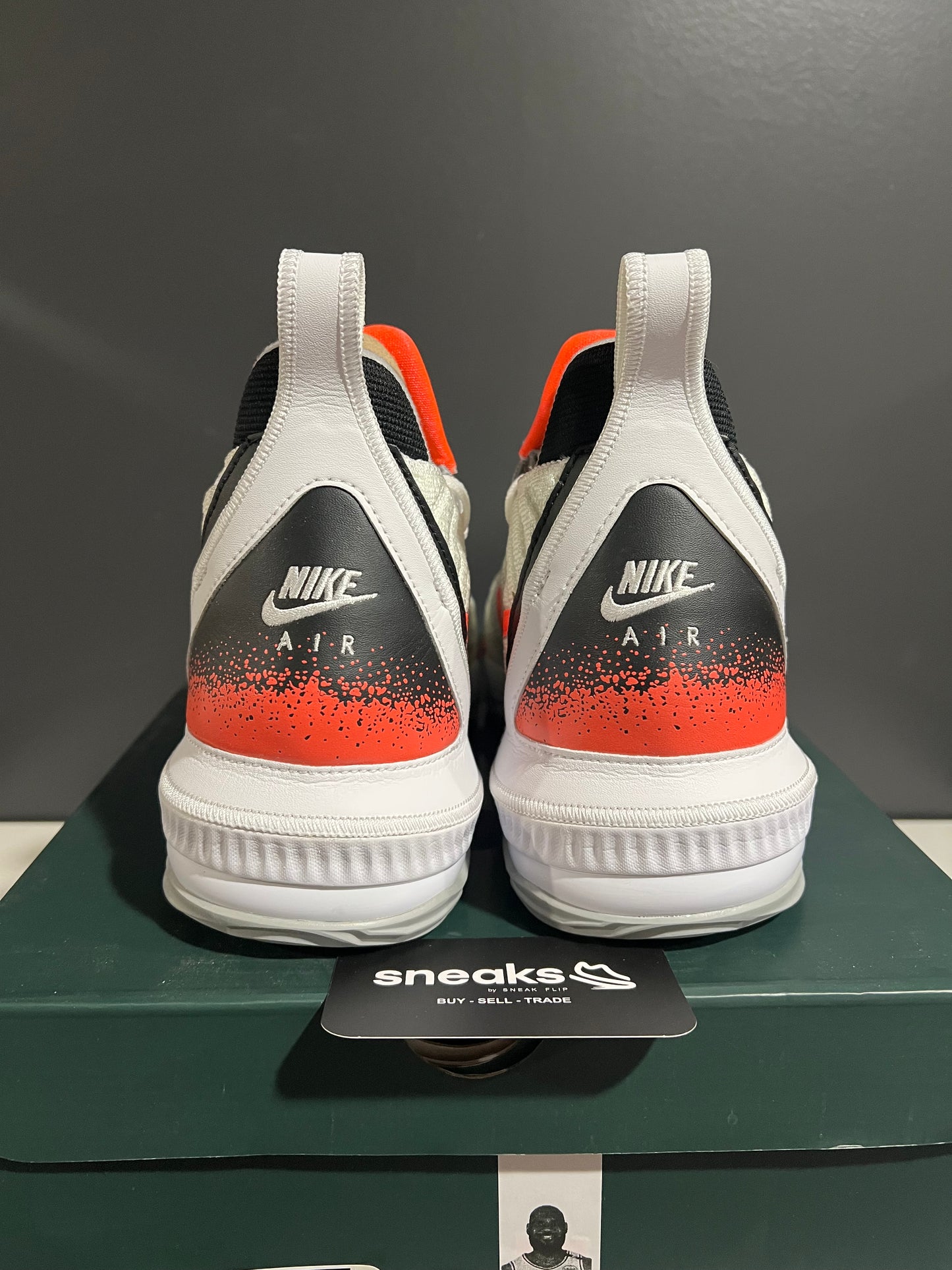 NEW Nike LeBron 16 Hot Lava White CI1521-100 SIZE 11M OG ALL JY25-217