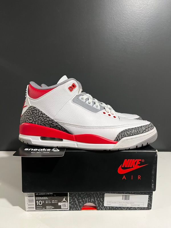 USED Jordan 3 Retro Fire Red (2022) - Used