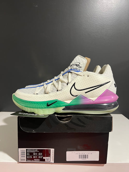 USED LeBron 17 Low Glow In The Dark CD5007-005 SIZE 11M OG ALL JY25-190