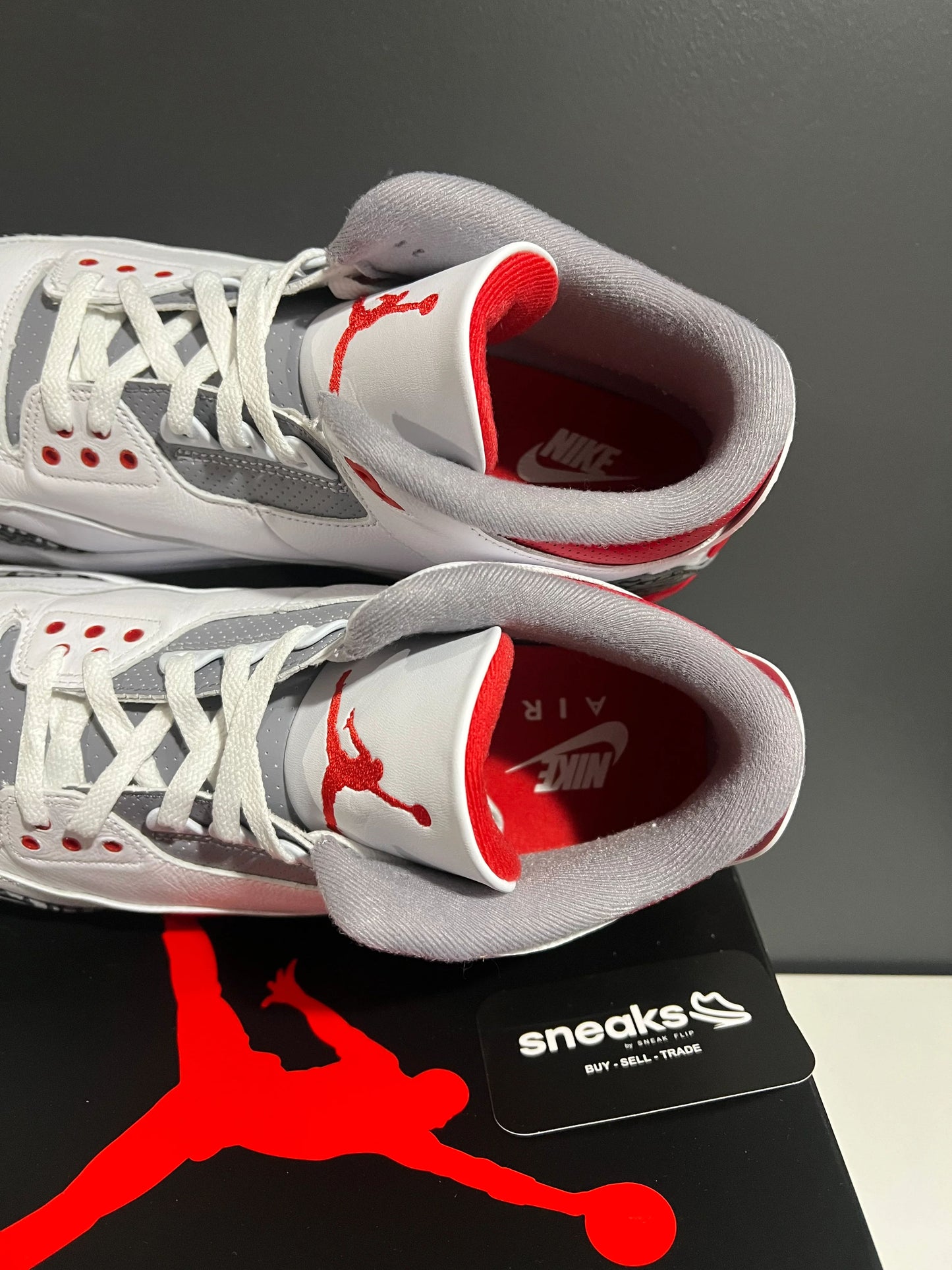 Jordan 3 Retro Fire Red (2022) - Used