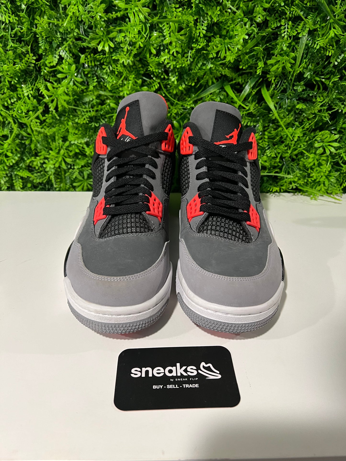 Jordan 4 Retro Infrared - Used