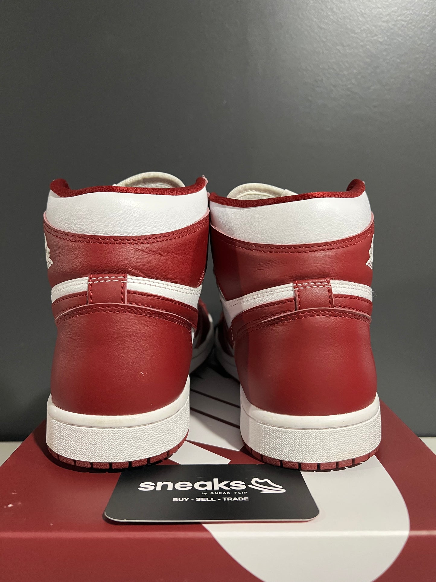 USED Air Jordan 1 Retro High OG Artisanal Red DZ5485-160 SIZE 8M OG ALL AG25-369