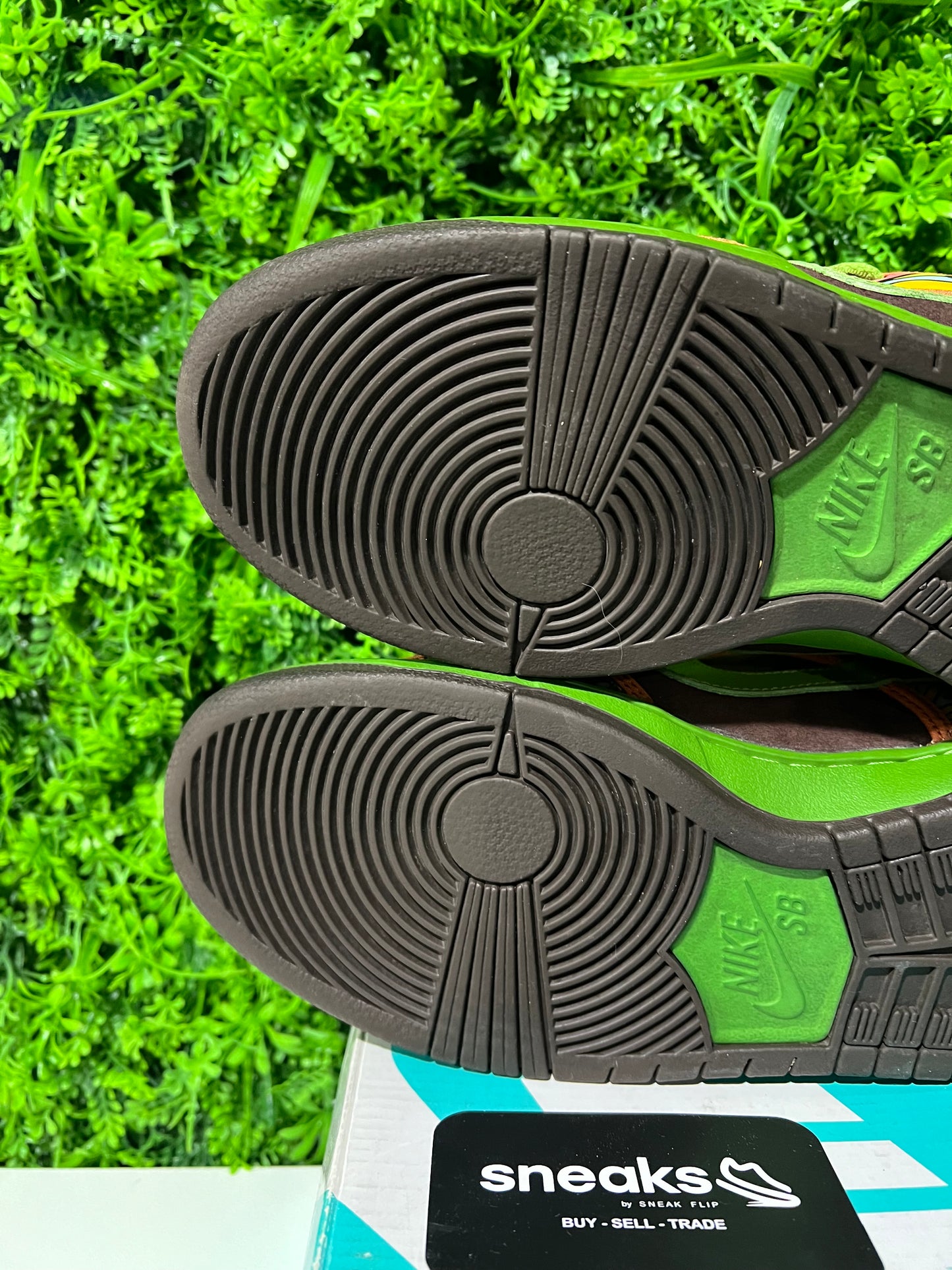 USED Dunk Low Premium SB QS De La Soul 789841-332 SIZE 8.5M OG ALL