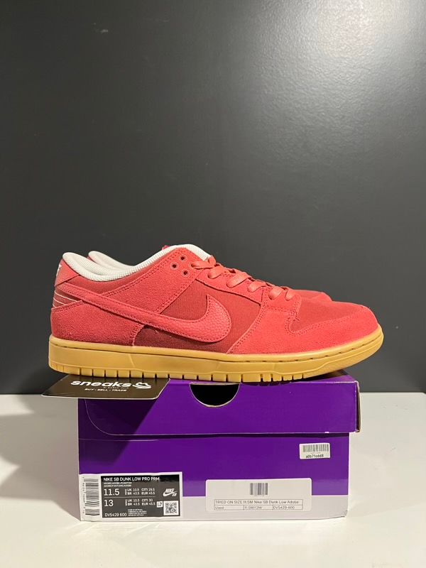 TRIED ON SIZE 11.5M Nike SB Dunk Low Adobe - Used