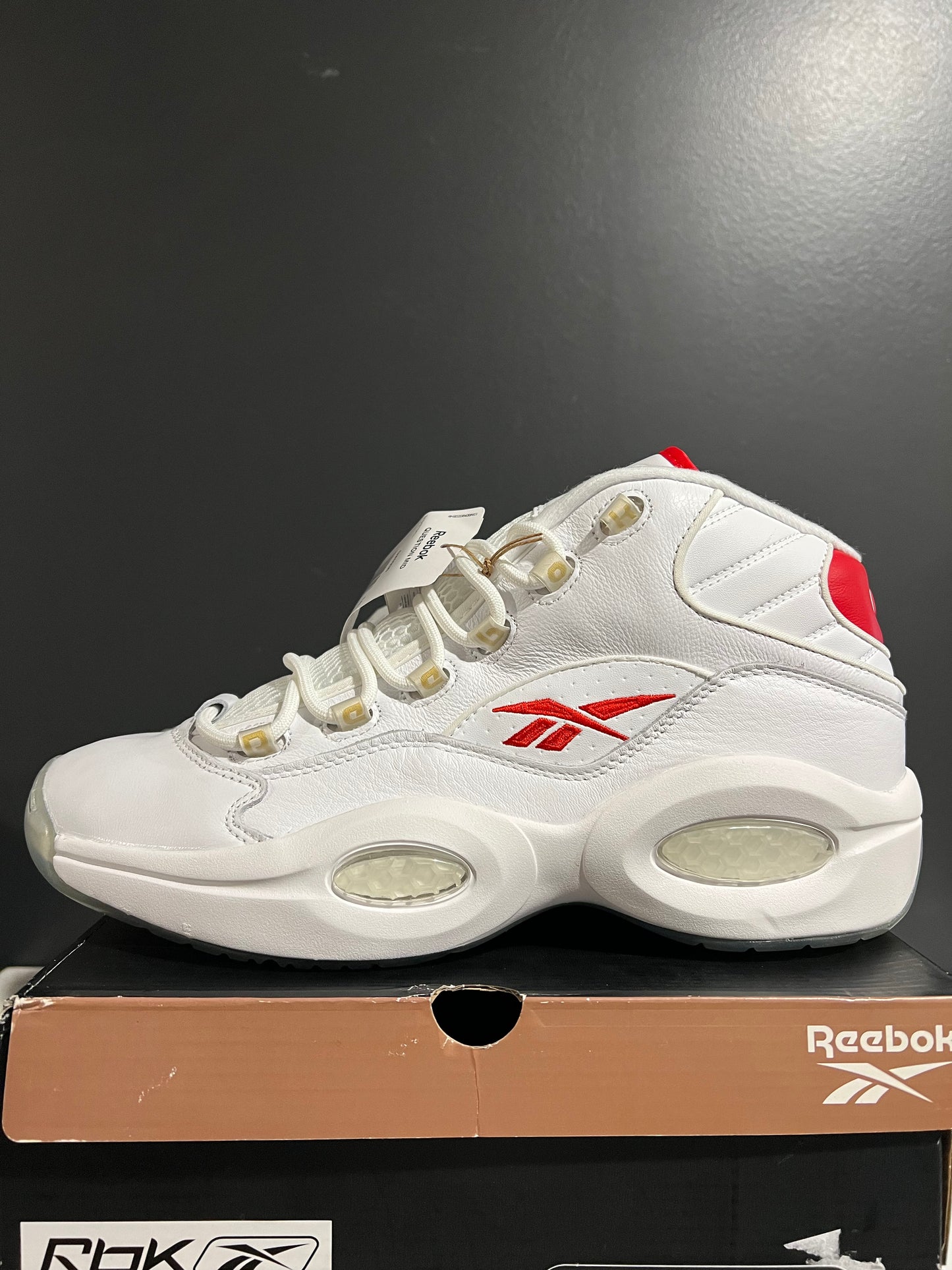 NEW Question Mid Dr. J GX0230 SIZE 11M OG ALL JY25-186