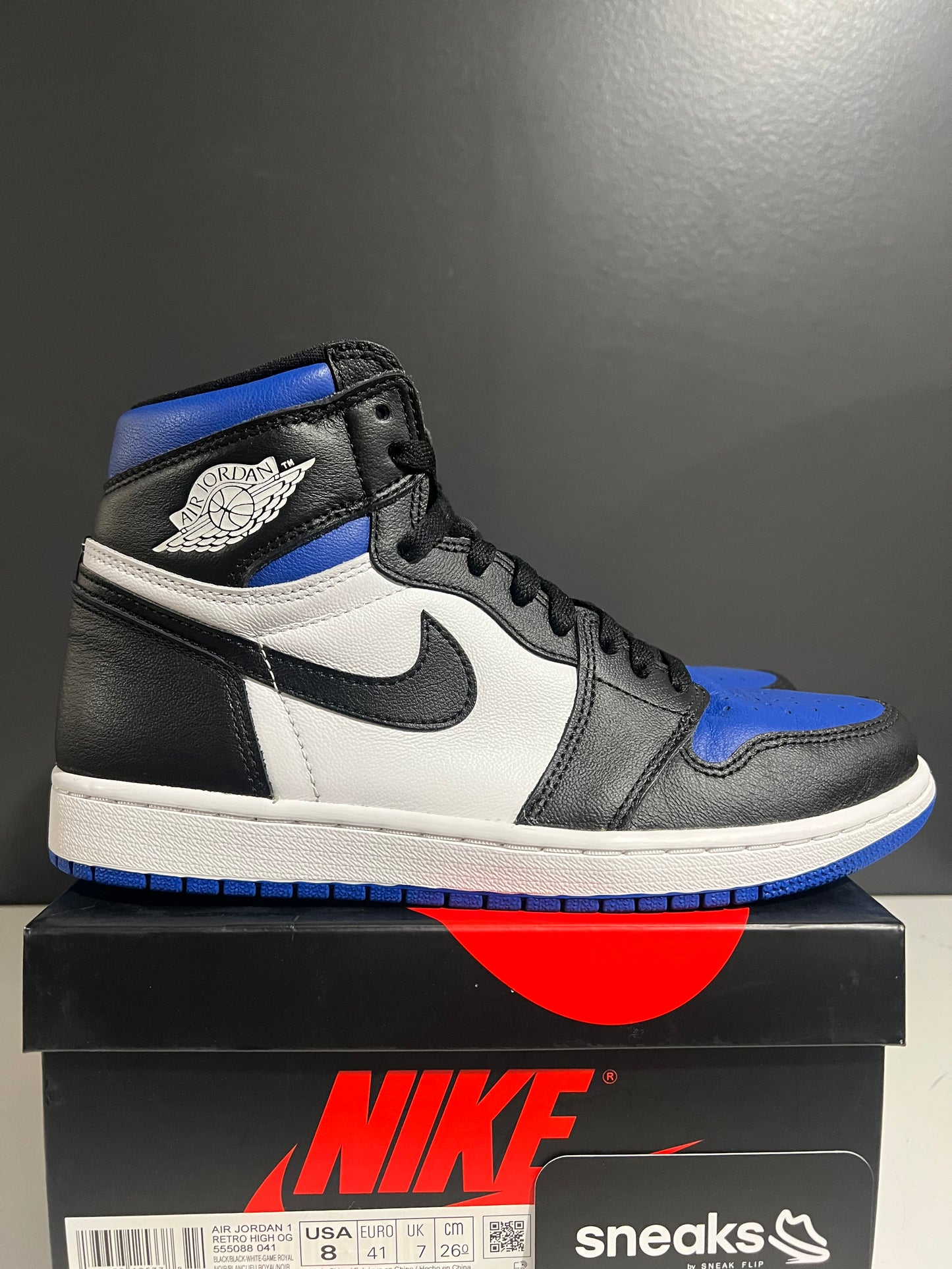 USED Air Jordan 1 Retro High OG Royal Toe 555088-041 SIZE 8M OG ALL AG25-246