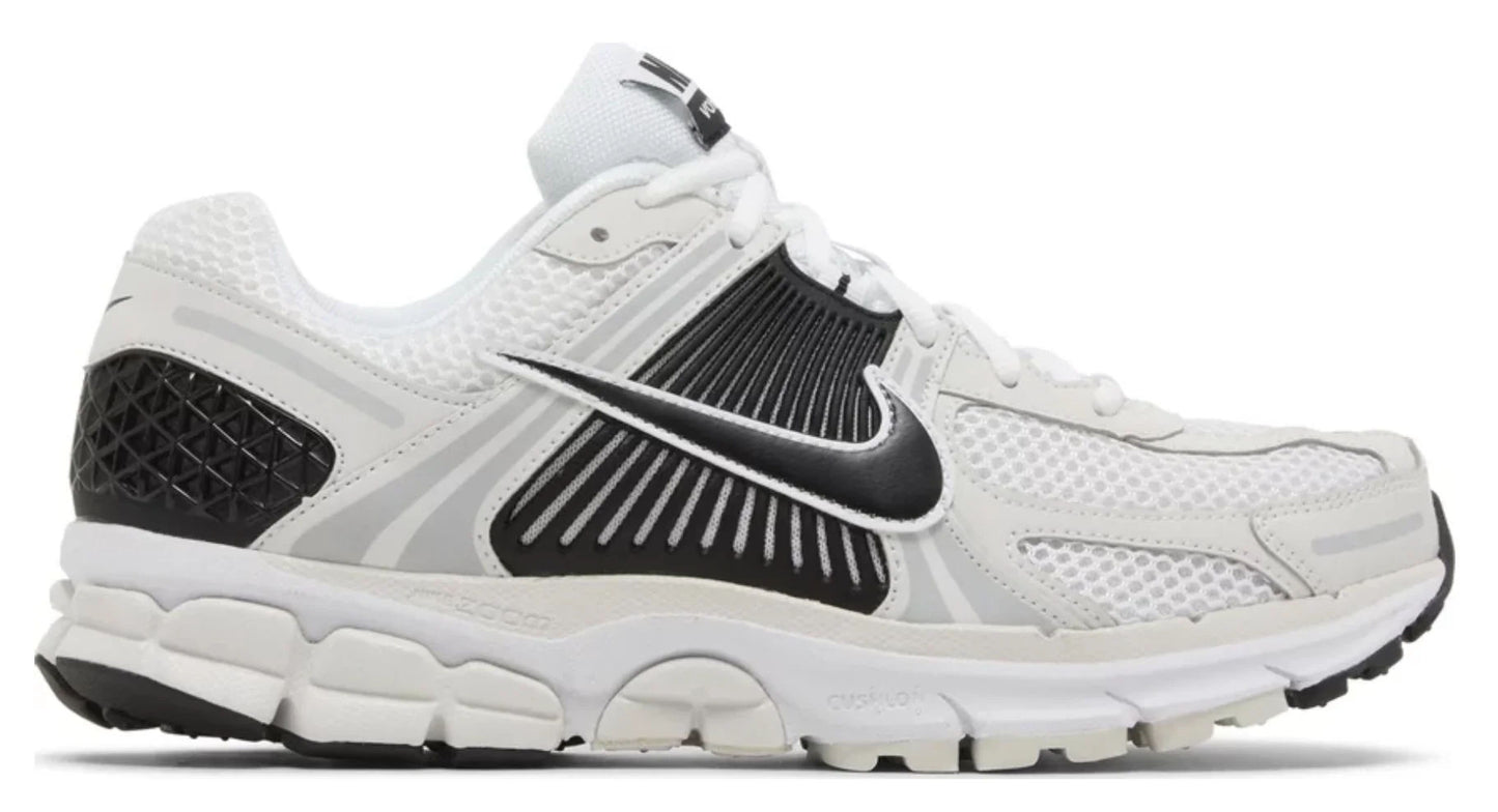Nike Zoom Vomero 5 White Black