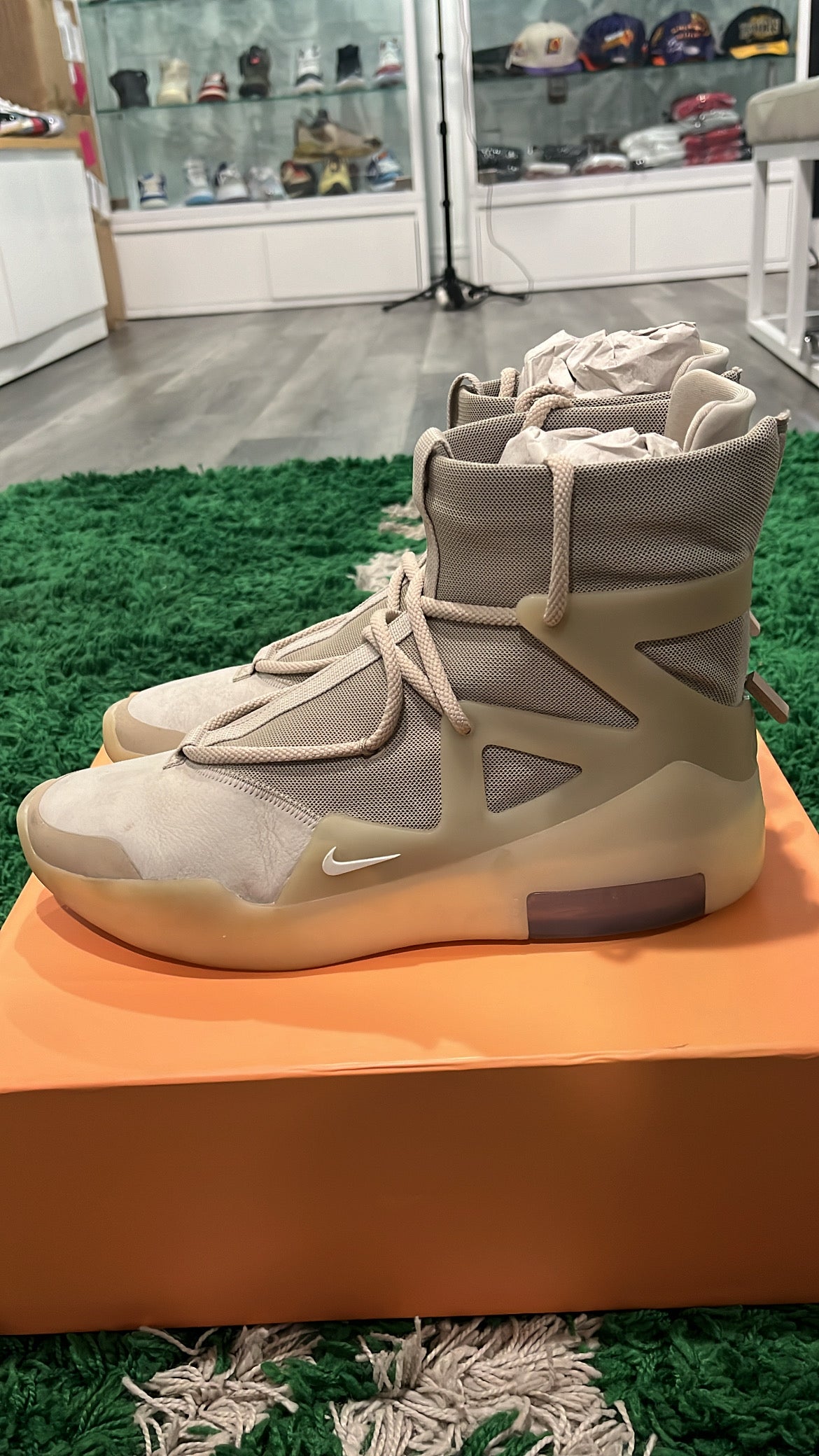 Air Fear Of God 1 Oatmeal AR4237-900 USED SIZE 11W/9.5M OG ALL