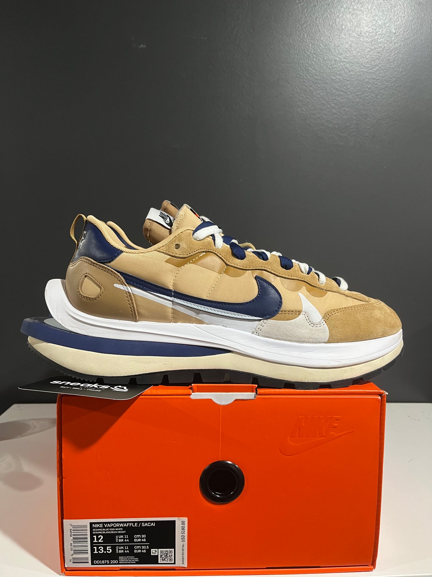 USED sacai x VaporWaffle Sesame Blue Void DD1875-200 SIZE 12M OG ALL