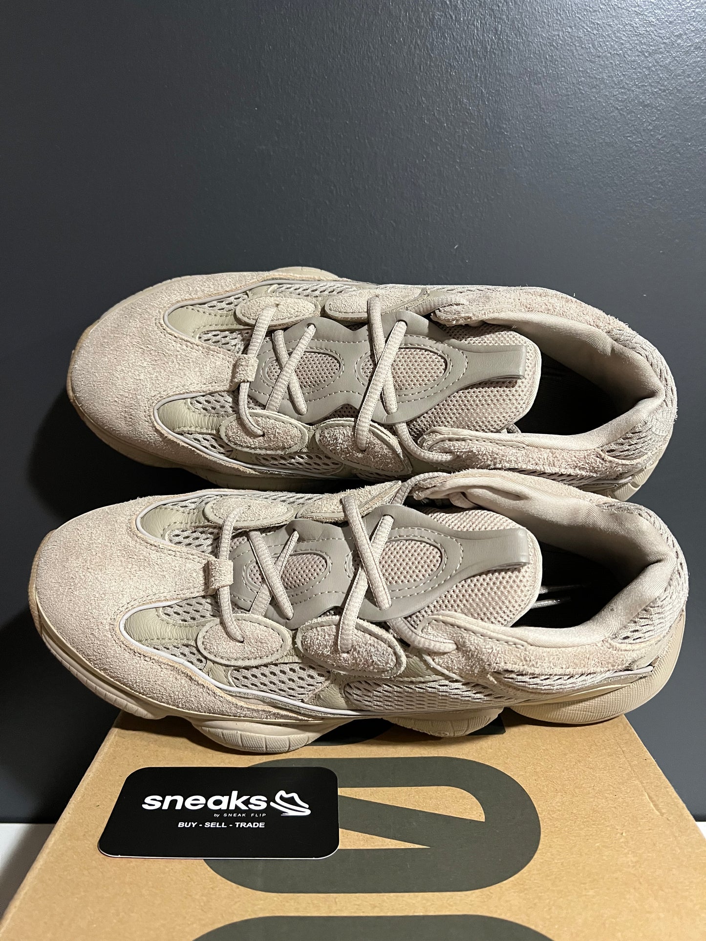 USED Yeezy 500 Taupe Light GX3605 SIZE 10M OG ALL AG25-267