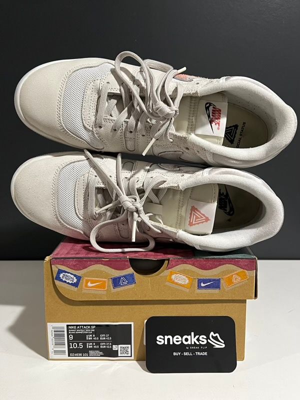 USED SIZE 9M Nike Mac Attack SP Social Status Silver Linings - Used