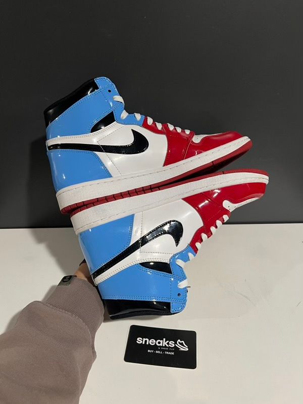 USED SIZE 10M Jordan 1 Retro High Fearless UNC Chicago - USED NO BOX