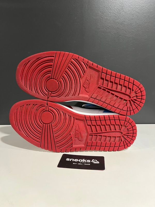 USED SIZE 10M Jordan 1 Retro High Fearless UNC Chicago - USED NO BOX