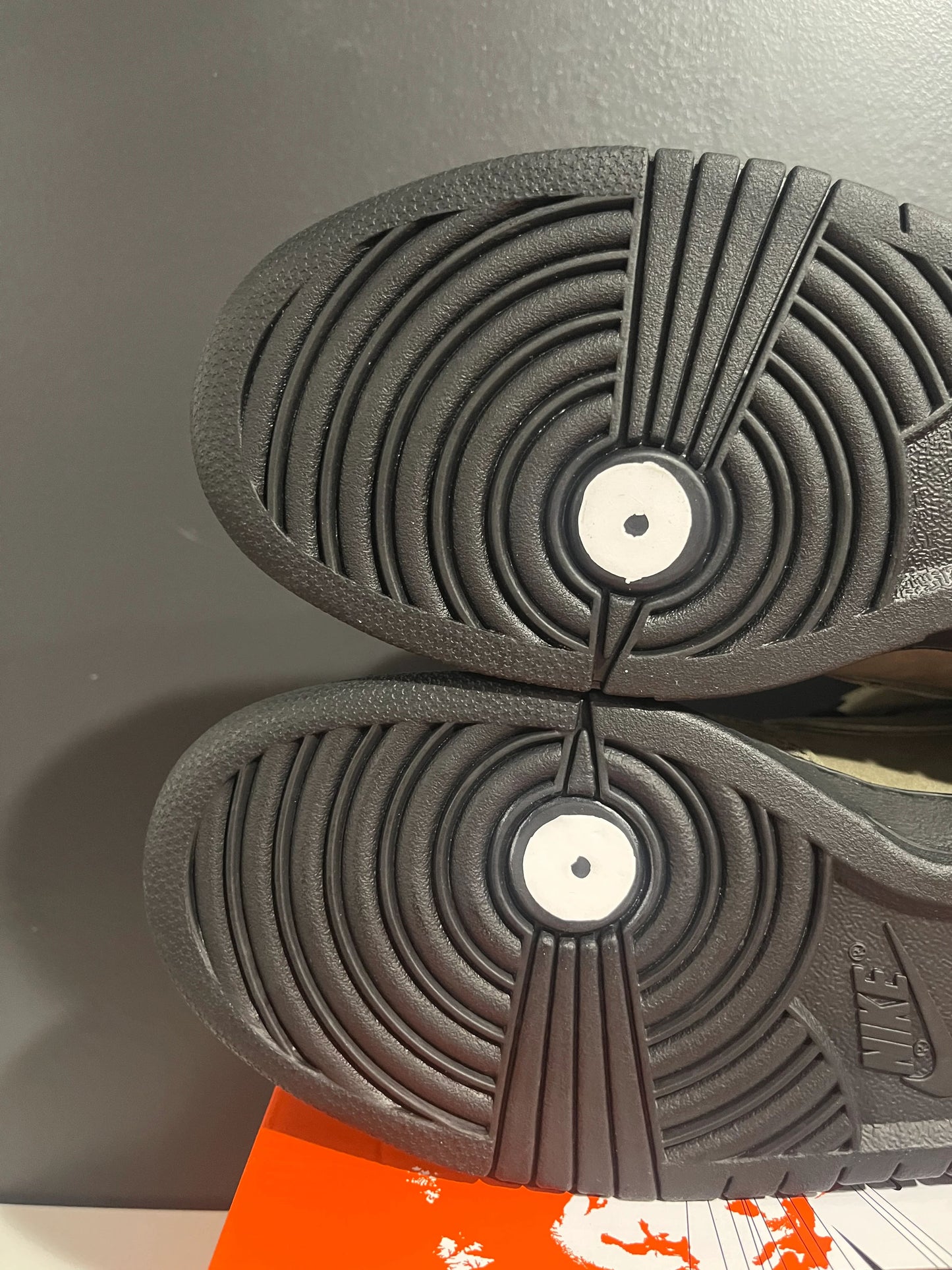 Jordan 1 Retro High OG SP Fragment x Travis Scott