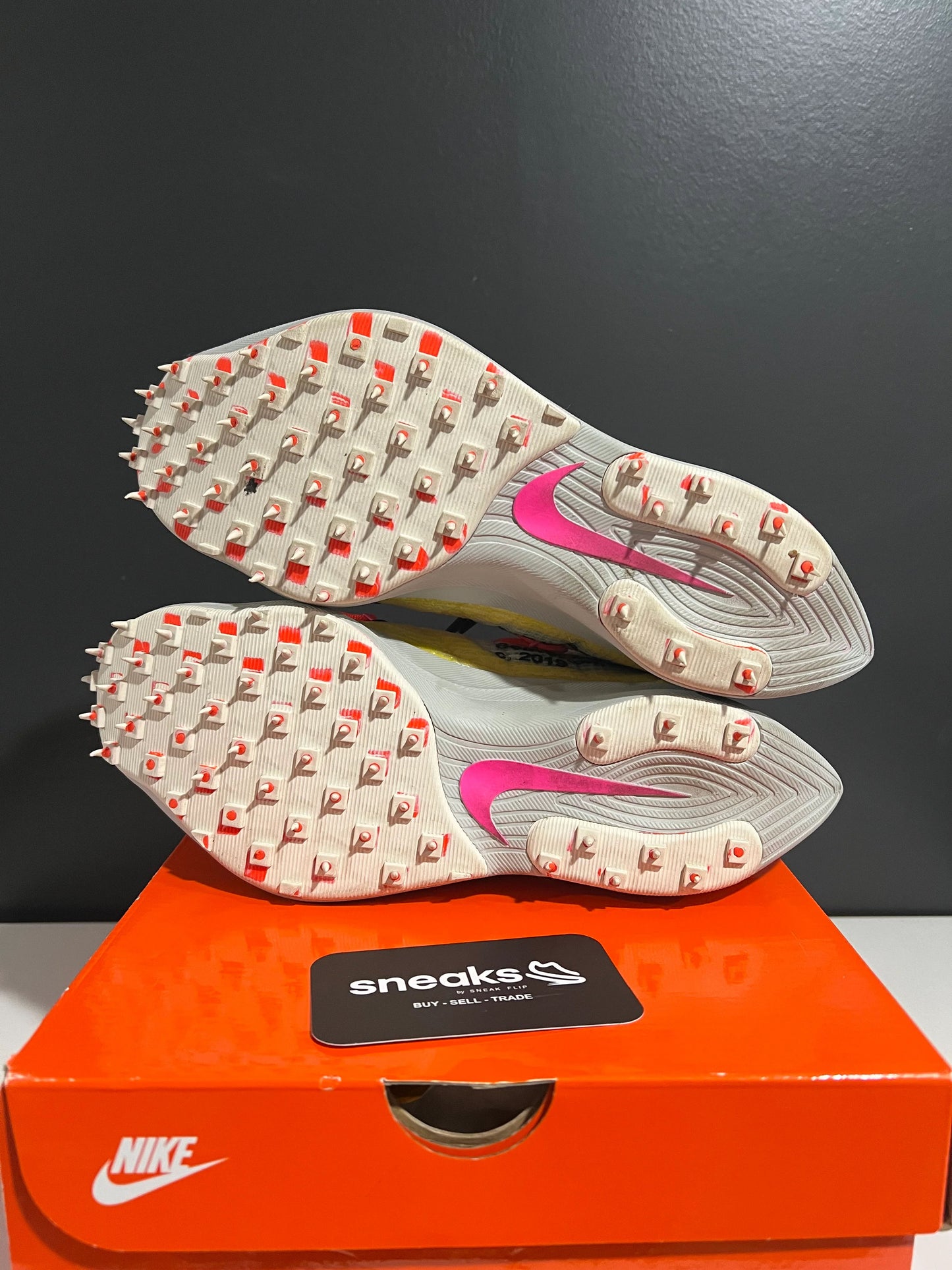 Nike Vapor Street Off-White Tour Yellow (Women's) - Used