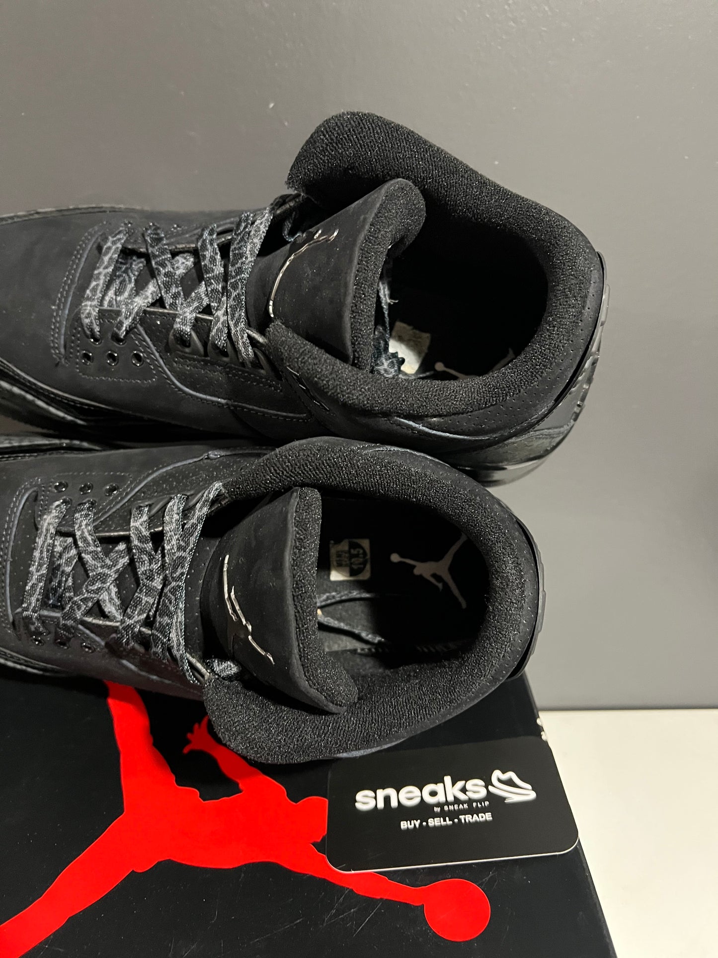 USED Air Jordan 3 Retro Black Cat 2025 CT8532-001 SIZE 10.5M OG ALL JY25-280