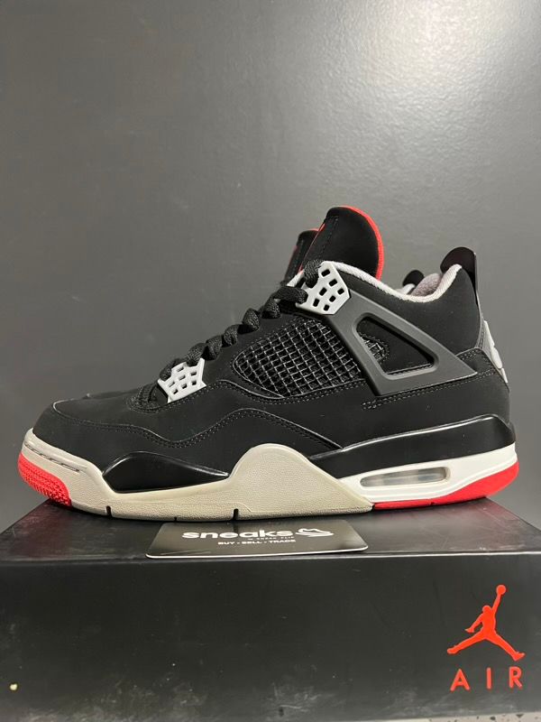 USED SIZE 10M Jordan 4 Retro Bred (2019) - Used