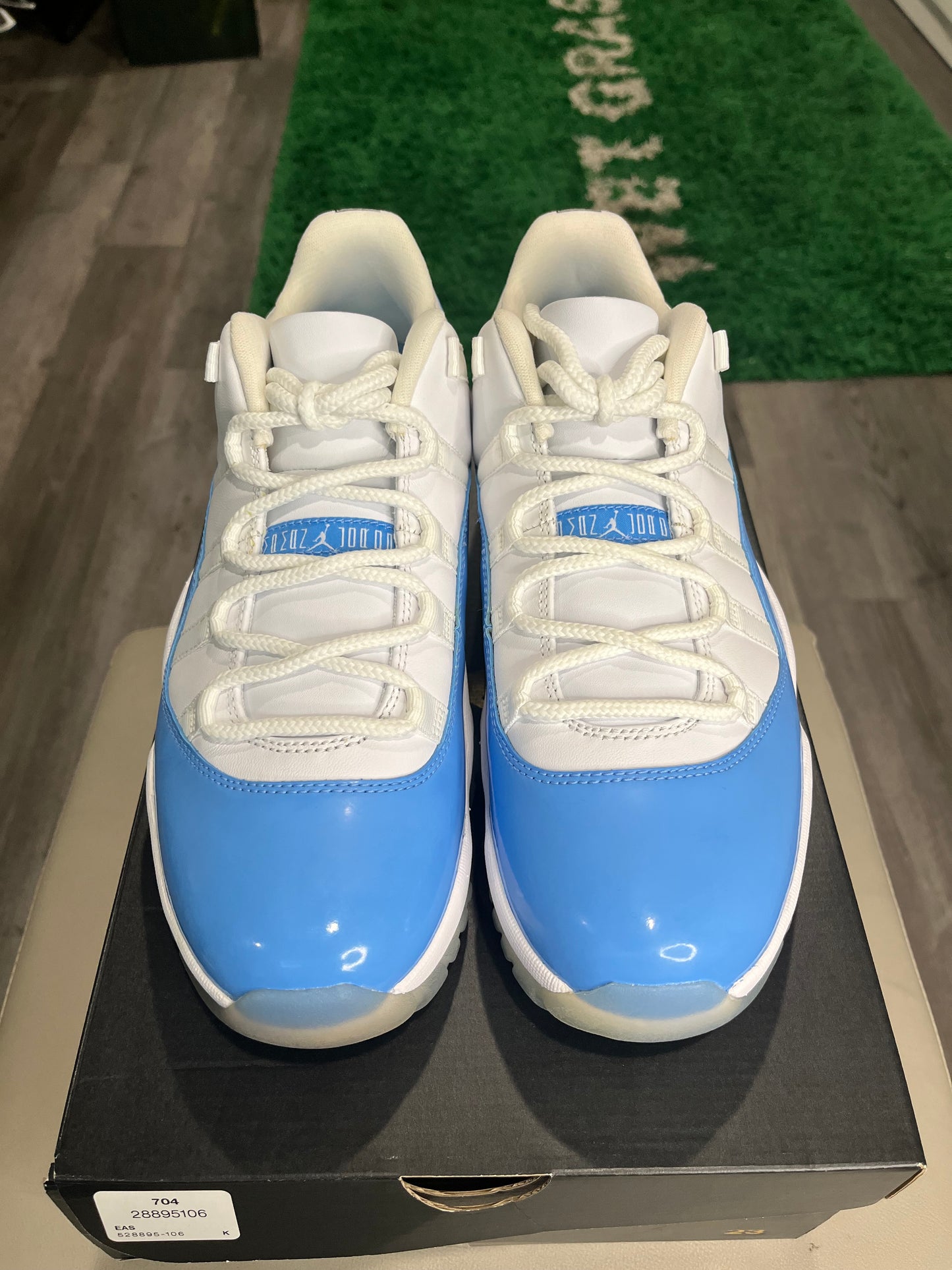 Air Jordan 11 Retro Low UNC 528895-106