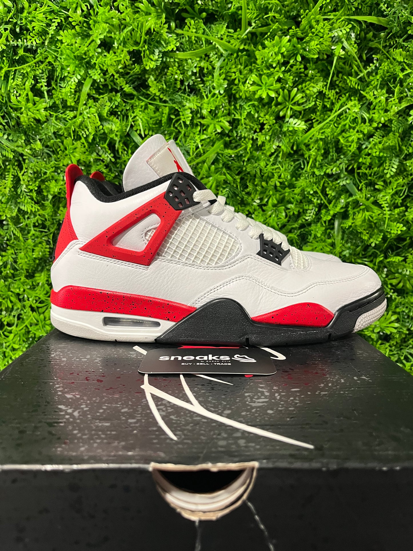 USED Air Jordan 4 Retro Red Cement DH6927-161 SIZE SIZE 9.5M OG ALL