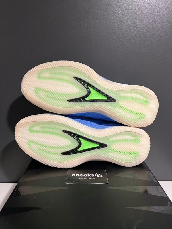 NEW SIZE 14M Adidas AE 2 Blue Fusion