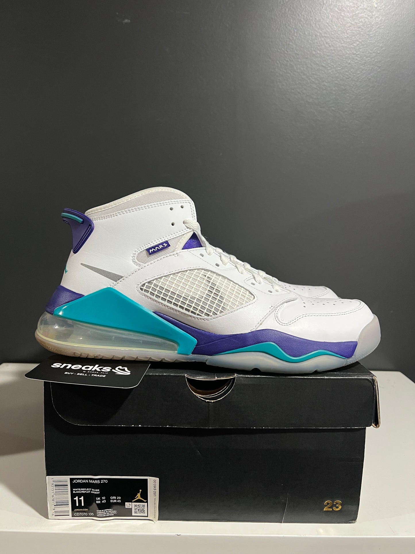 USED Jordan Mars 270 Grape CD7070-135 SIZE 11M OG ALL AG25-307