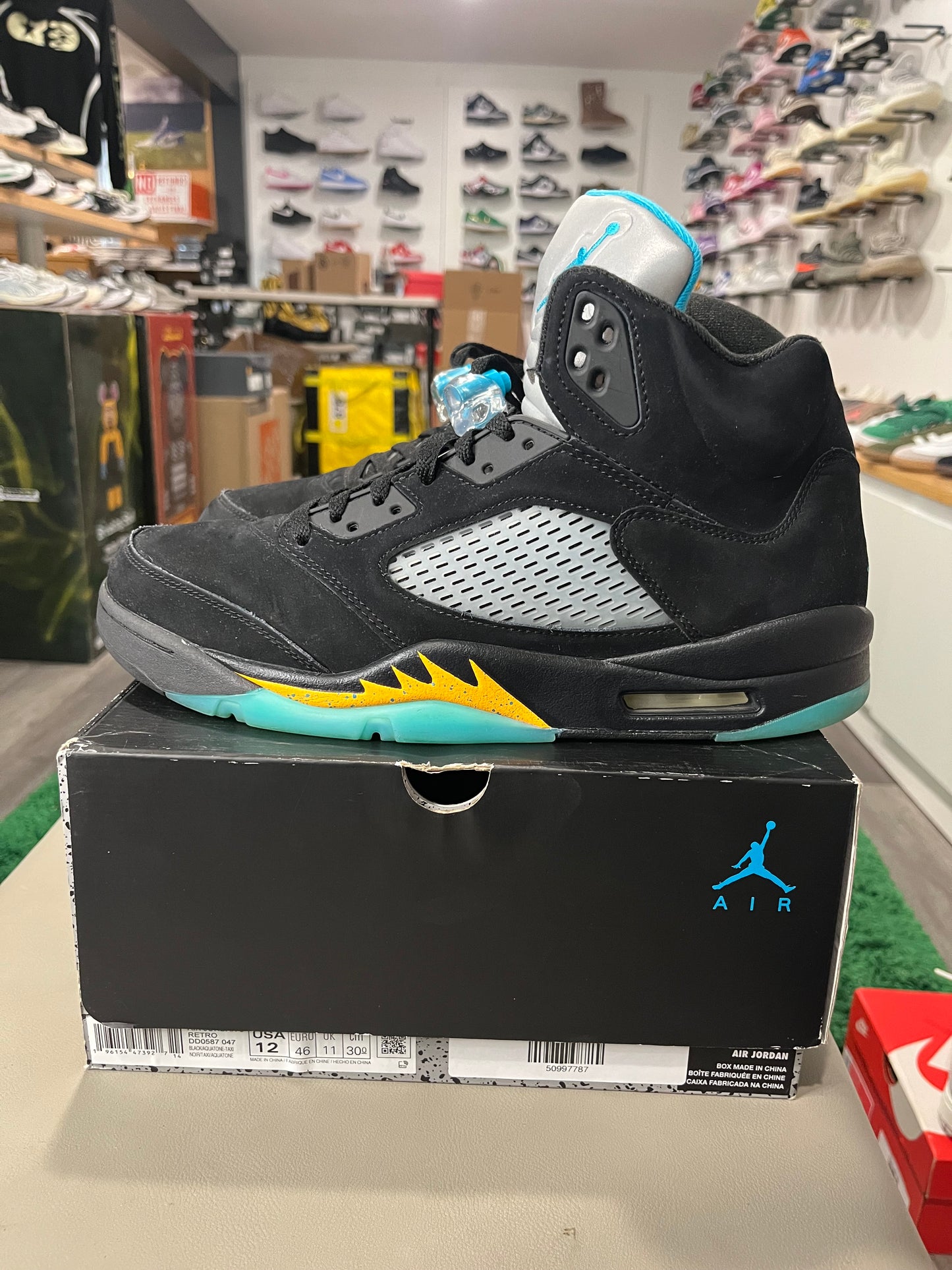 Air Jordan 5 Retro Aqua Sample DD0587-047 USED SIZE 12