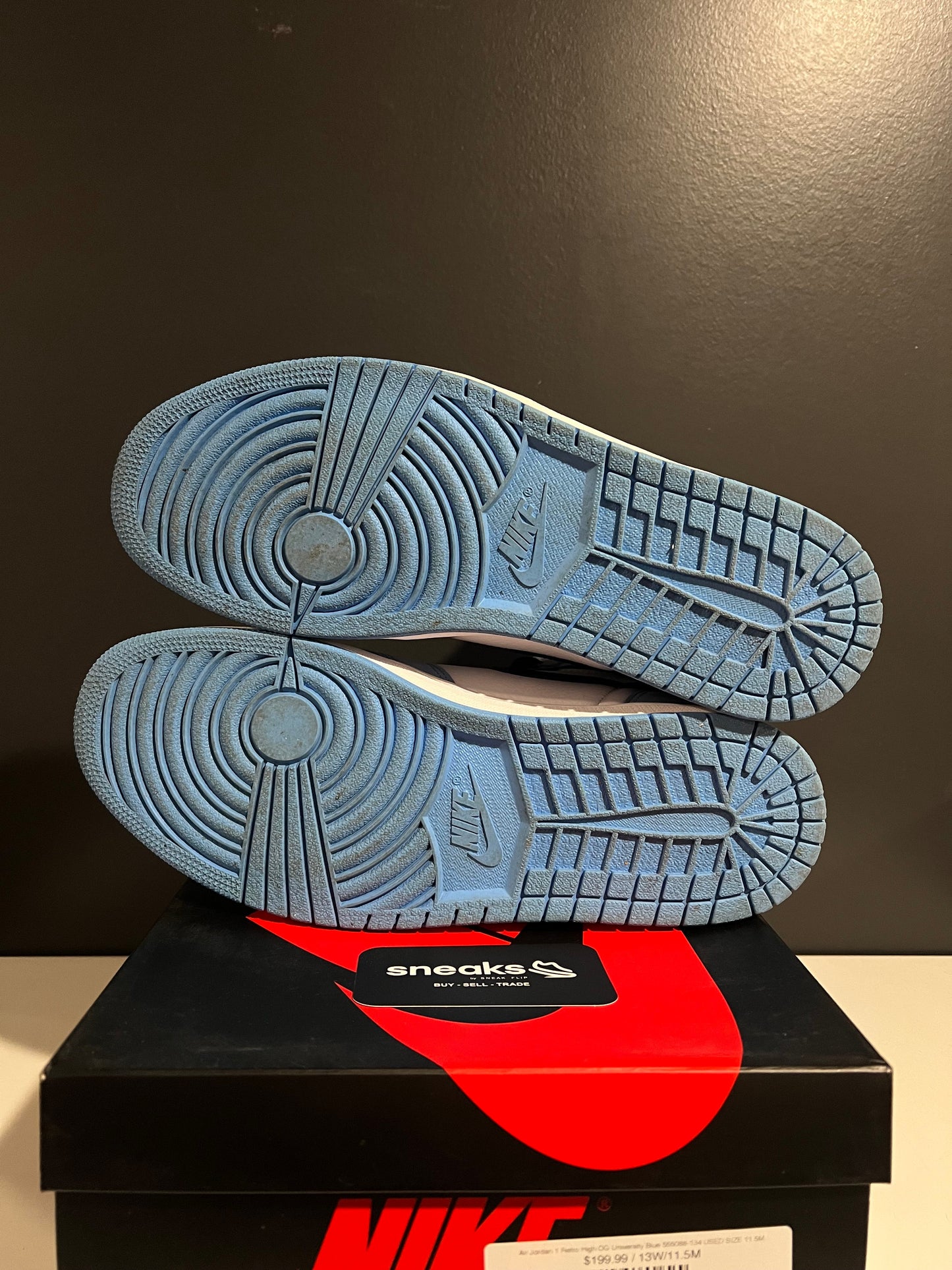 Jordan 1 Retro High OG University Blue - Used