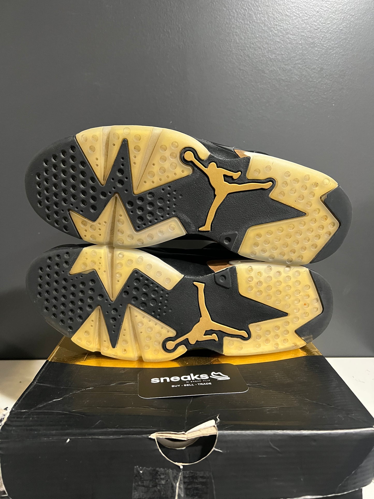 USED Air Jordan 6 Retro Defining Moments 2020 CT4954-007 SIZE 10M OG ALL JY25-139