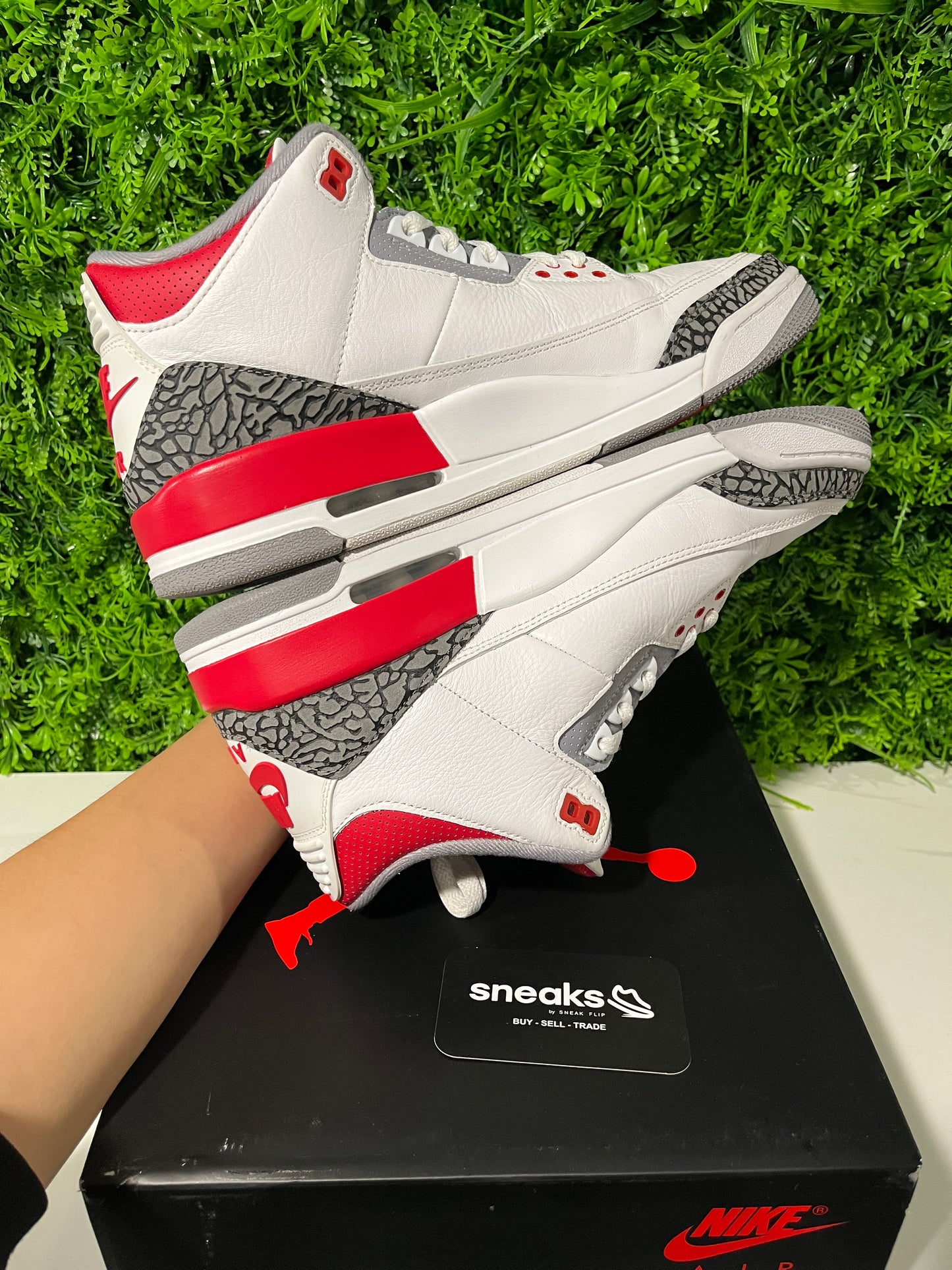 USED Air Jordan 3 Retro Fire Red 2022 DN3707-160 SIZE 10.5M OG ALL