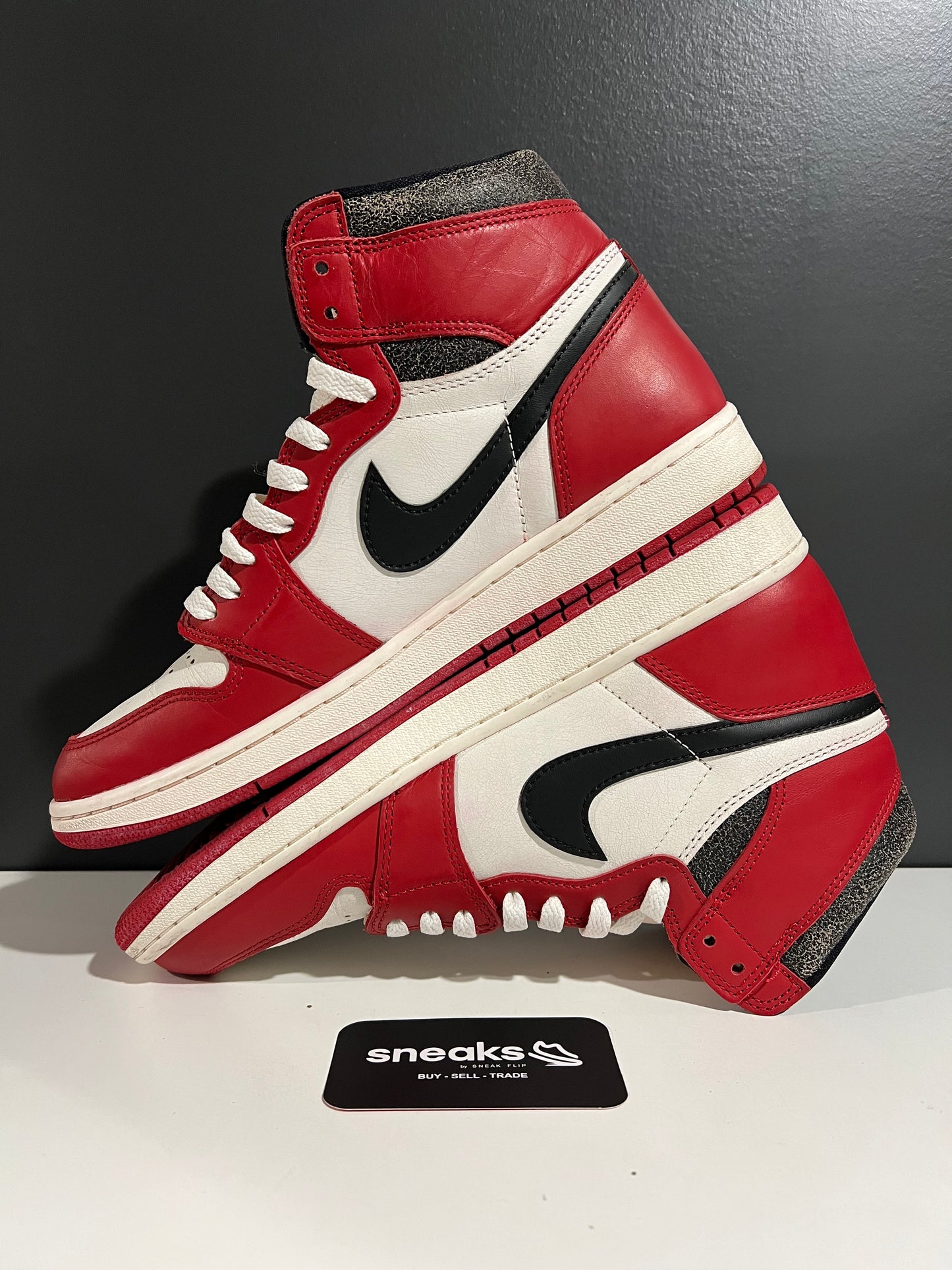 USED Air Jordan 1 Retro High OG Chicago Lost & Found DZ5485-612 SIZE 10.5M NO BOX