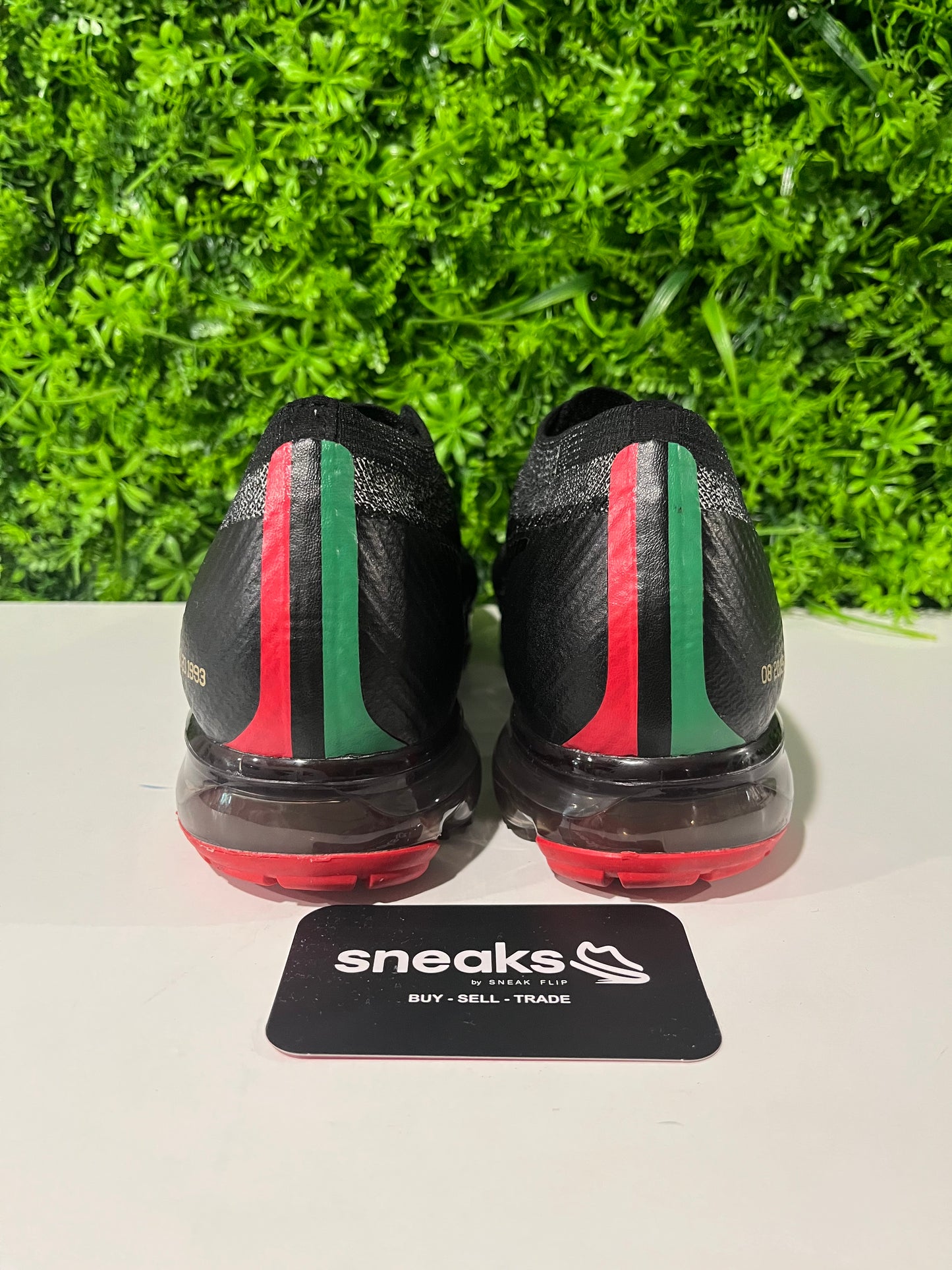 USED Air VaporMax BHM AQ0924-007 SIZE 10.5M NO BOX