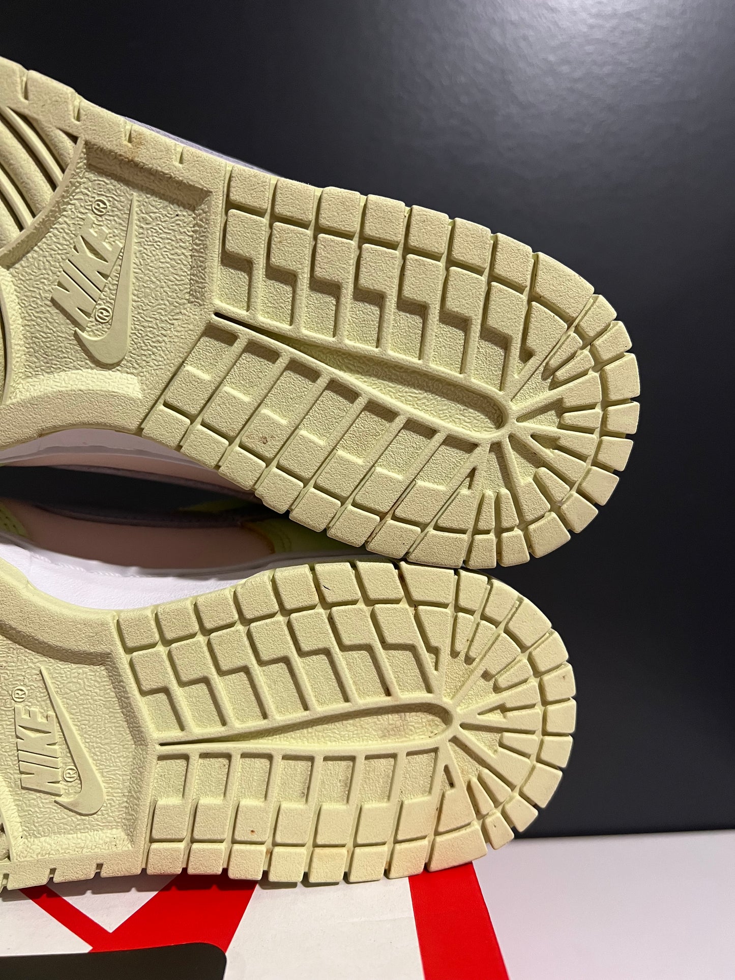USED Wmns Dunk Low Lime Ice DD1503-600 SIZE 6.5M OG ALL AG25-239