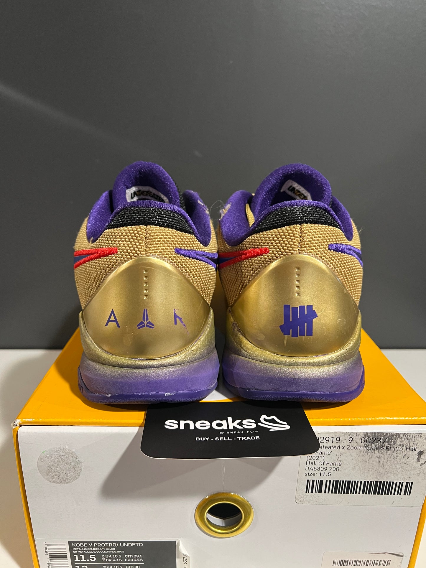 USED Undefeated x Zoom Kobe 5 Protro Hall Of Fame DA6809-700 SIZE 11.5M OG ALL AG25-199