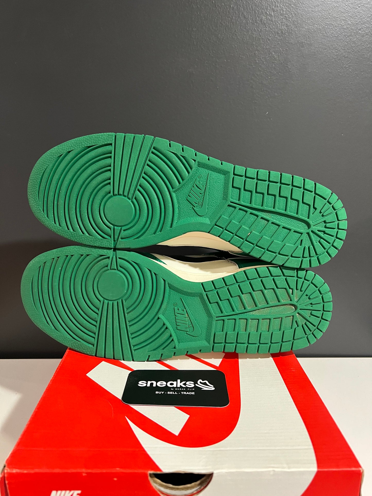 USED Dunk Low SE Lottery Pack Malachite DR9654-100 SIZE 12M OG ALL