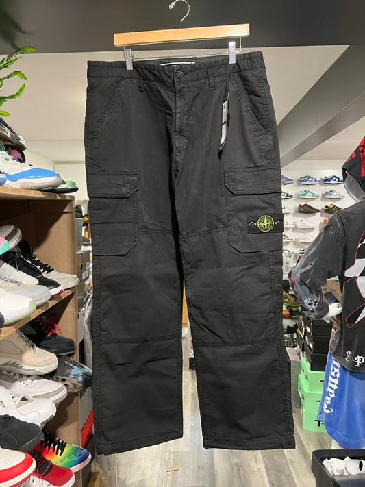 NEW Stone Island Cargo Pants Black