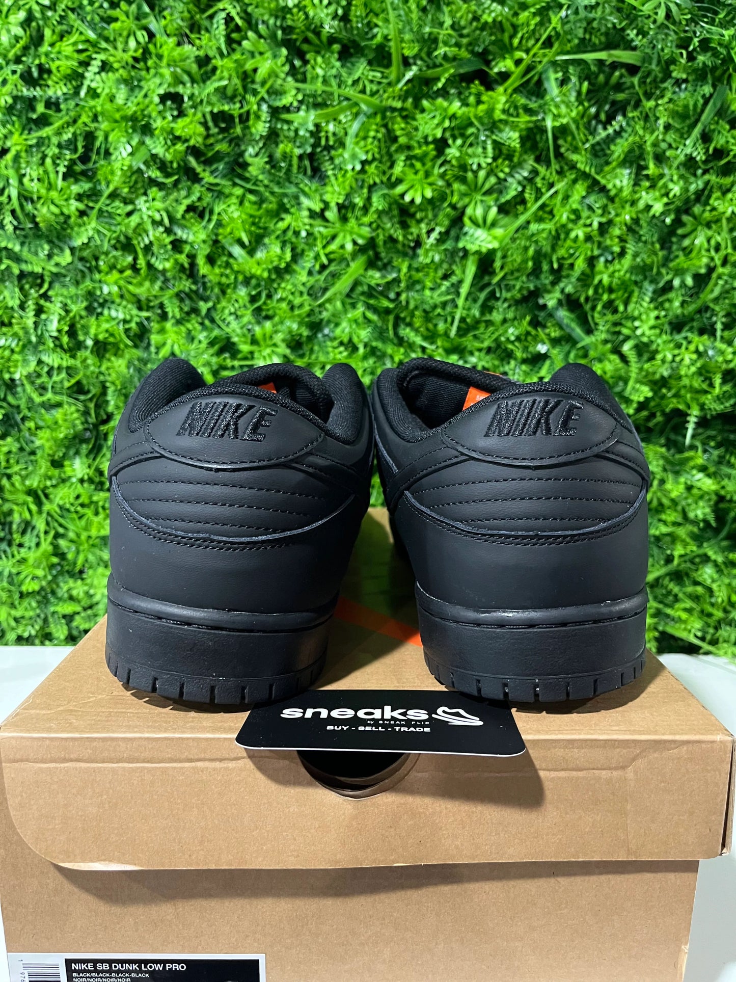 Nike SB Dunk Low Pro Triple Black - Used