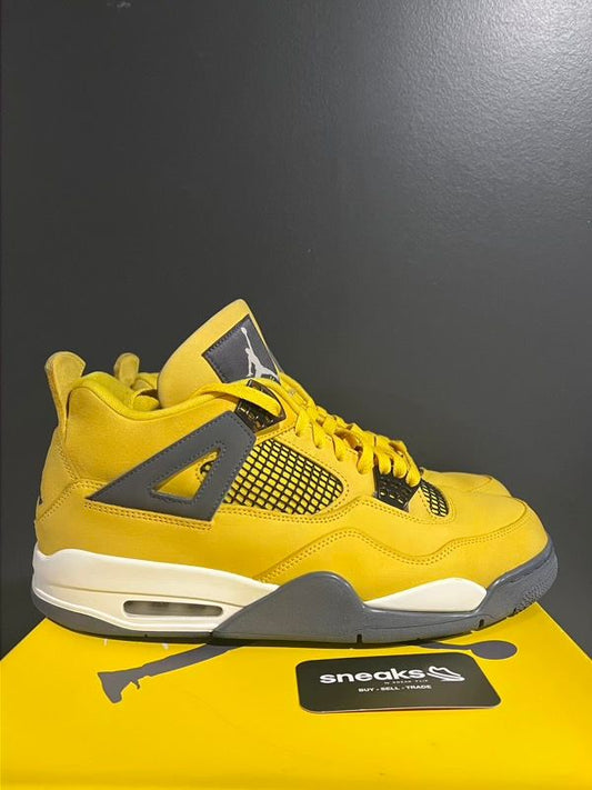 USED SIZE 12M Jordan 4 Retro Lightning (2021) - Used