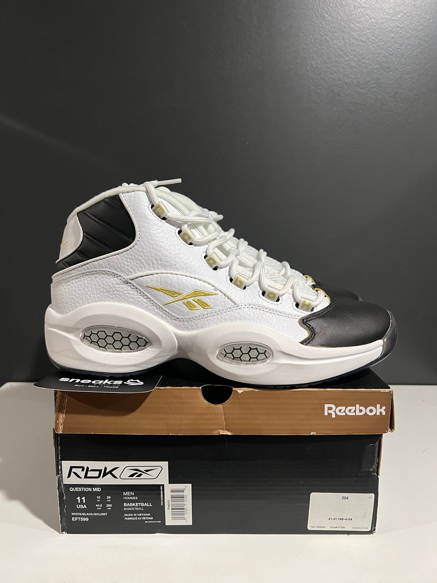 NEW Question Mid Respect My Shine EF7599 SIZE 11M OG ALL AG25-301