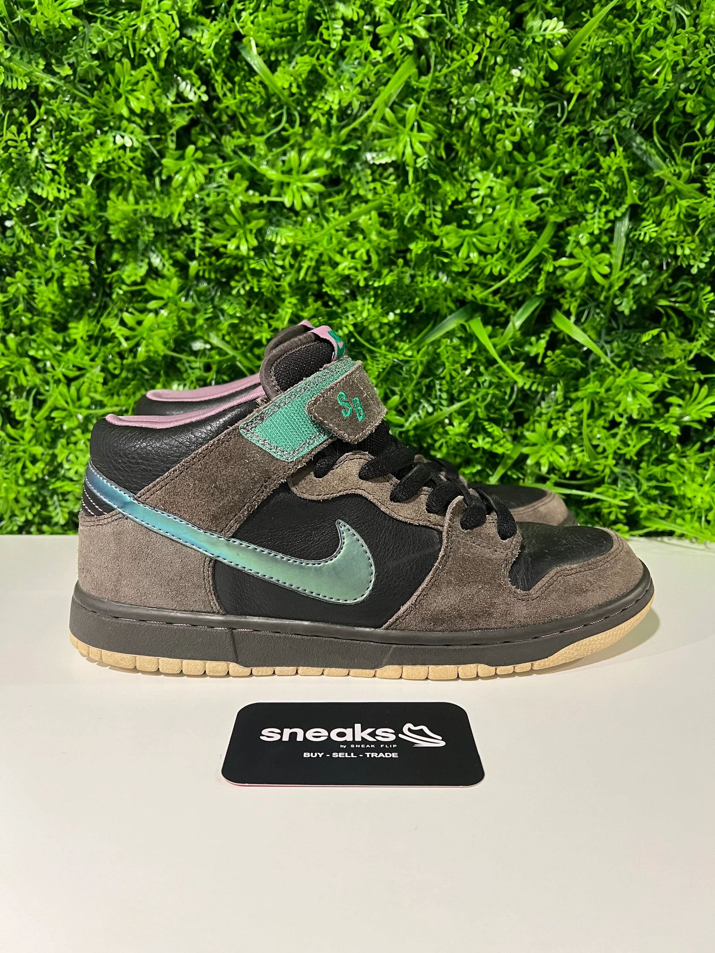 Nike SB Dunk Mid Northern Lights - Used