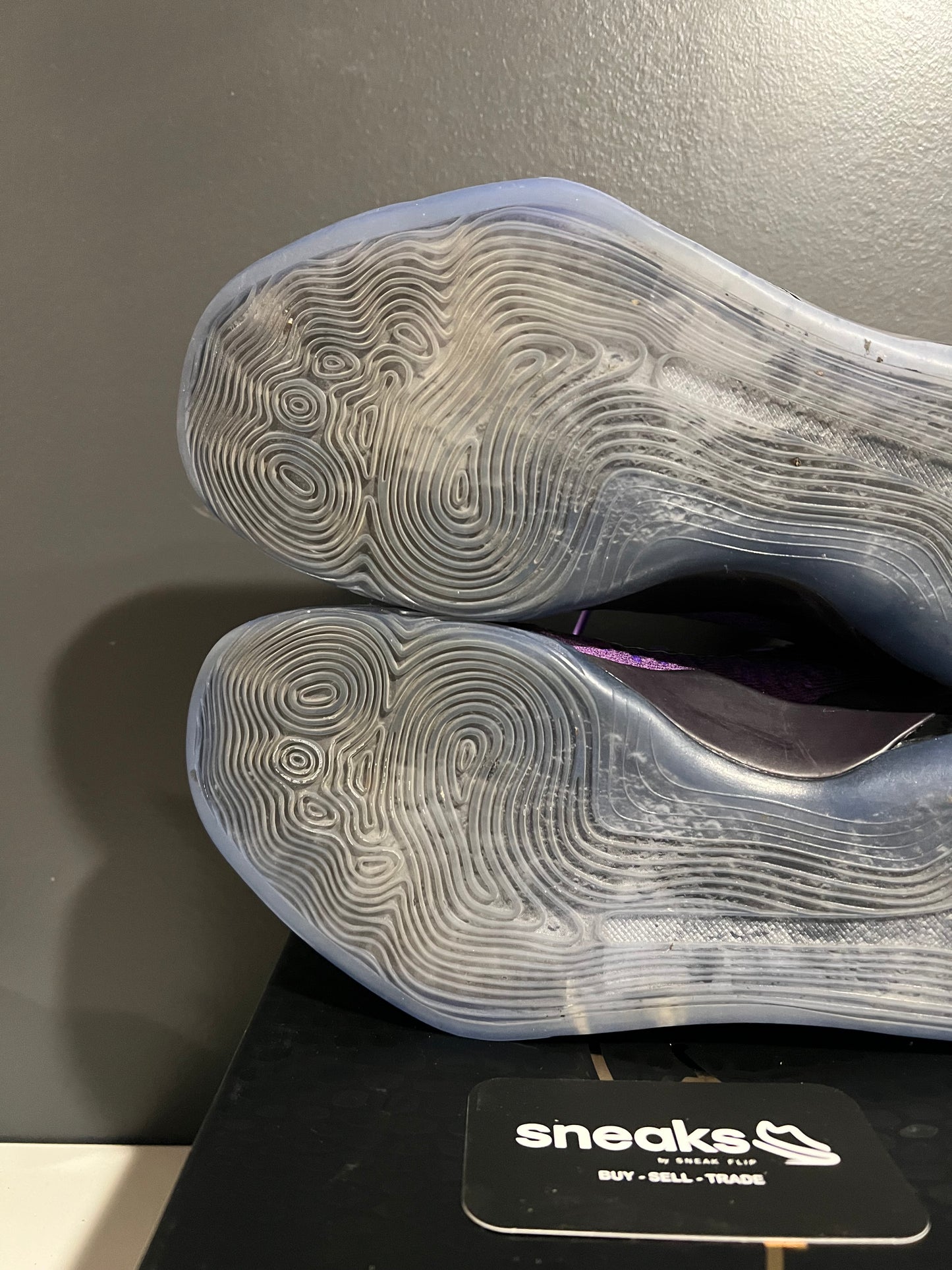 USED Kobe 9 Elite Low Protro Moonwalker 2025 IM0465-500 SIZE 8.5M OG ALL SP25-128